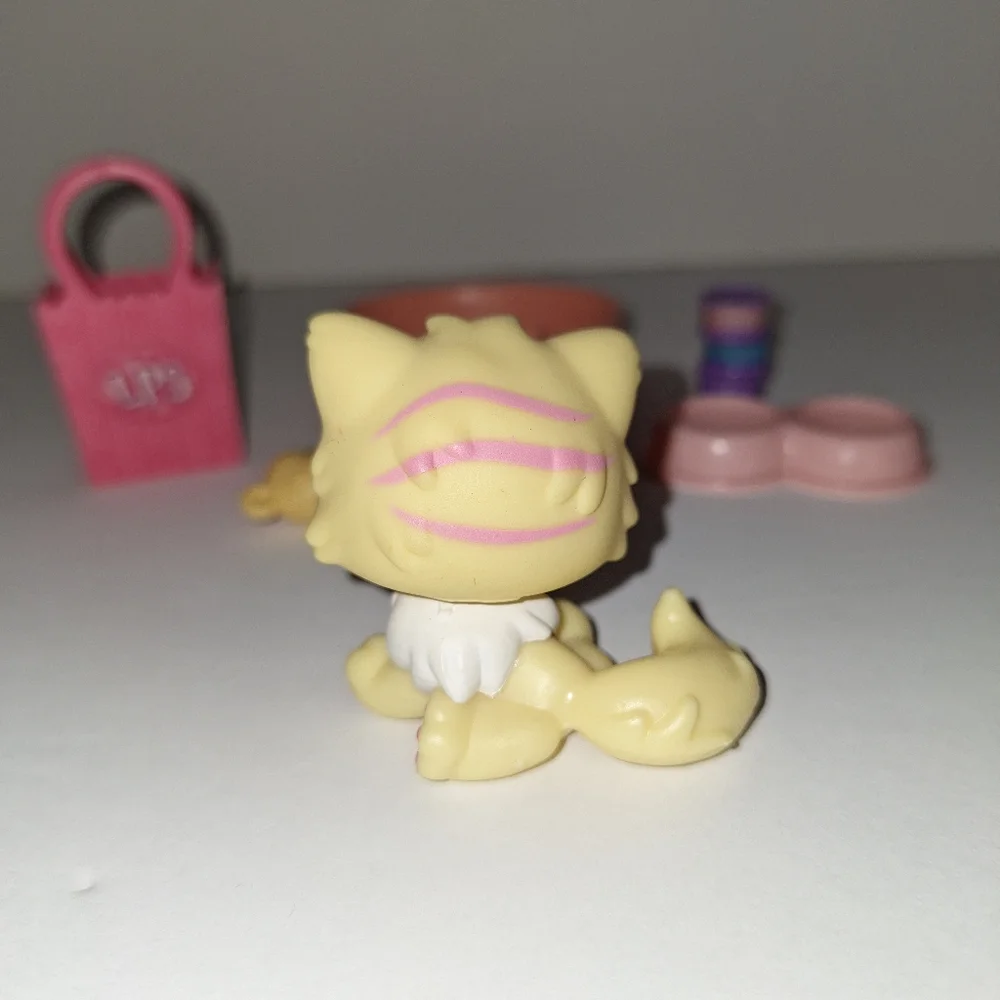 2007 littlest PetShop - Picture 5 of 7